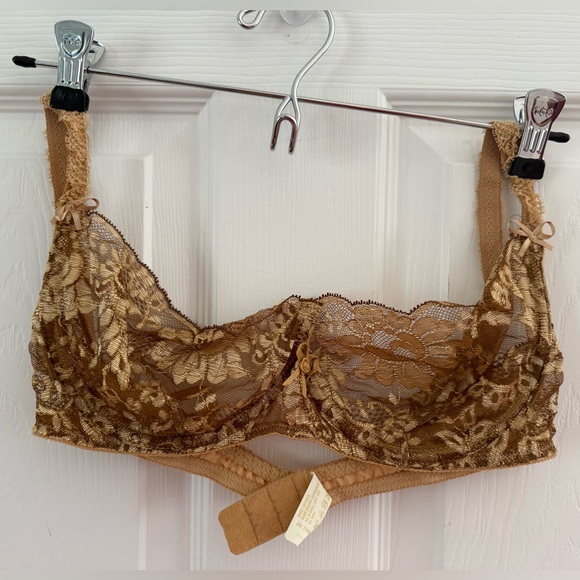 1990’s Vintage Victoria’s Secret Gold Lace Sheer Underwire Unlined Bra 38C - Picture 1 of 6